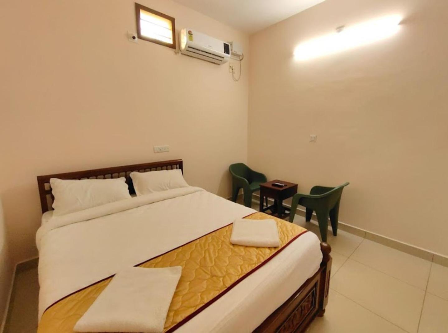 Hotel Le Township Residency à Pondichéry Extérieur photo